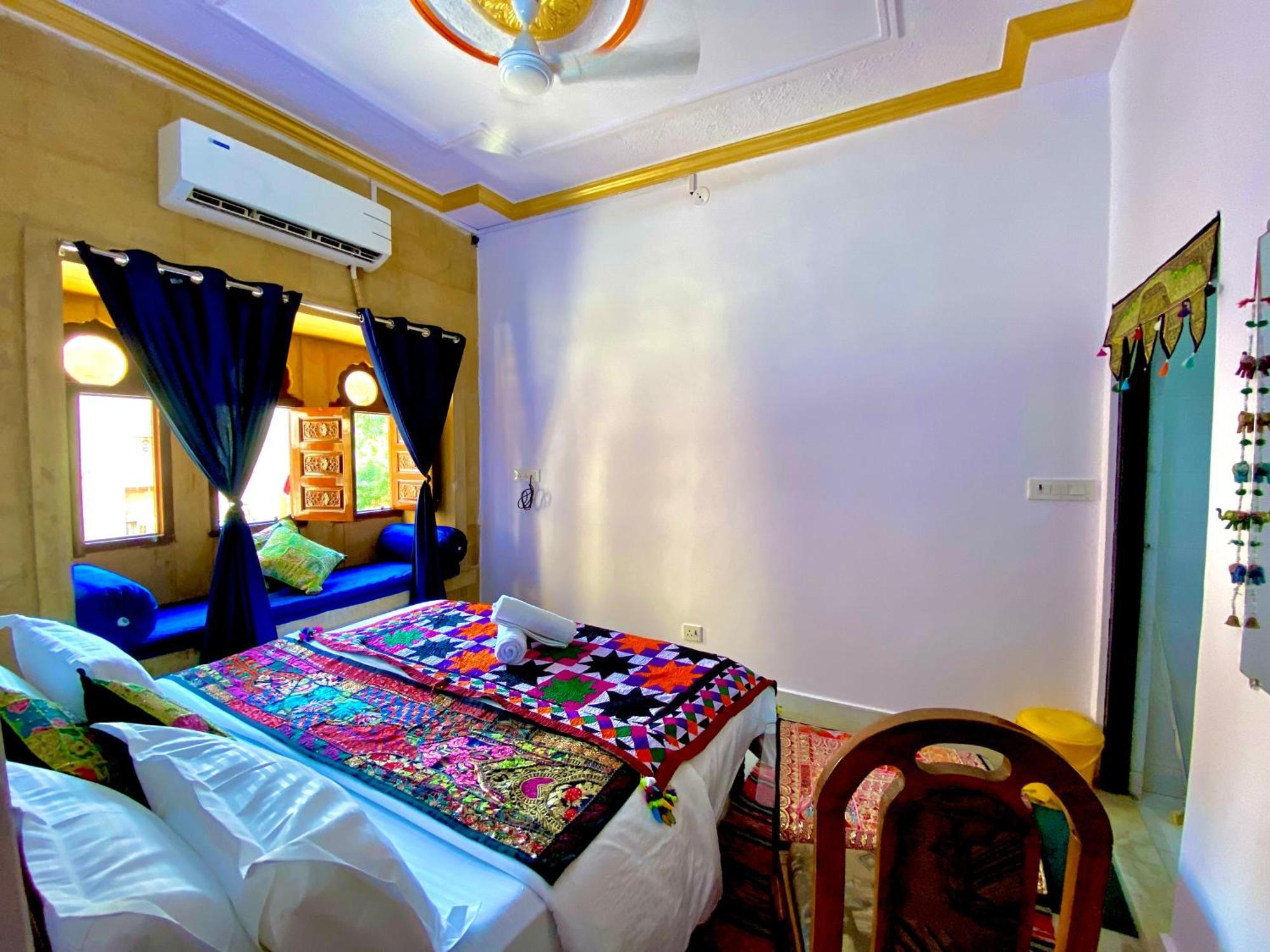 Hotel Murad Haveli Джайсалмер Екстериор снимка